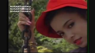 Download lagu Bunga-Bunga Cinta (SANTA HOKY) Karya Santa Hoky mp3