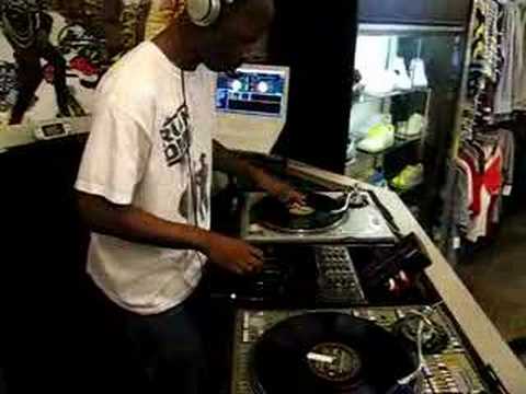 DJ RIP 1 CUTTIN INSIDE GETTA CLUE STORE