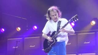 AC/DC - You Shook Me All Night Long (Houston 02.26.16) HD