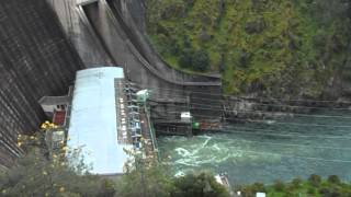 preview picture of video 'Barragem Castelo do Bode Dam Portugal'