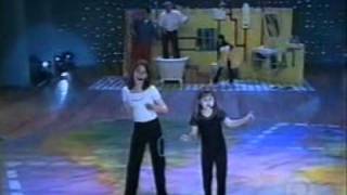 Gente Inocente - Taísi e Maitê cantando Pepê e Neném