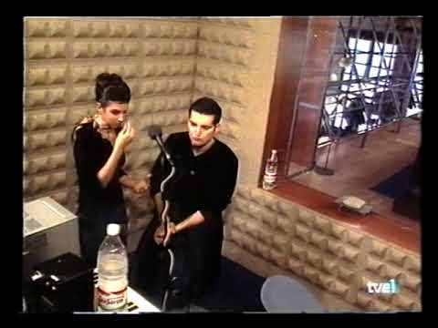 Núria Fergó y Manu Tenorio ensayan Tengo que decirte algo