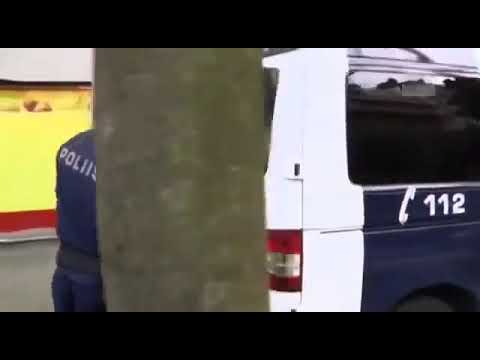 Poliisit - Mieshenkilö yritti varastaa hammasharjan helsingissä alepasta, kunnes myyjä huomasi!