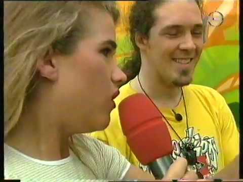 Anke Engelke mit Can Two & Bomber 1994