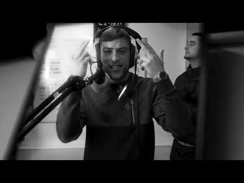 MAVVO - PAINT IT BLACK