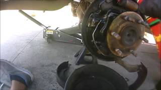 2007-2013 Chevy Silverado / GMC Sierra Rear Brake Shoes Replacement
