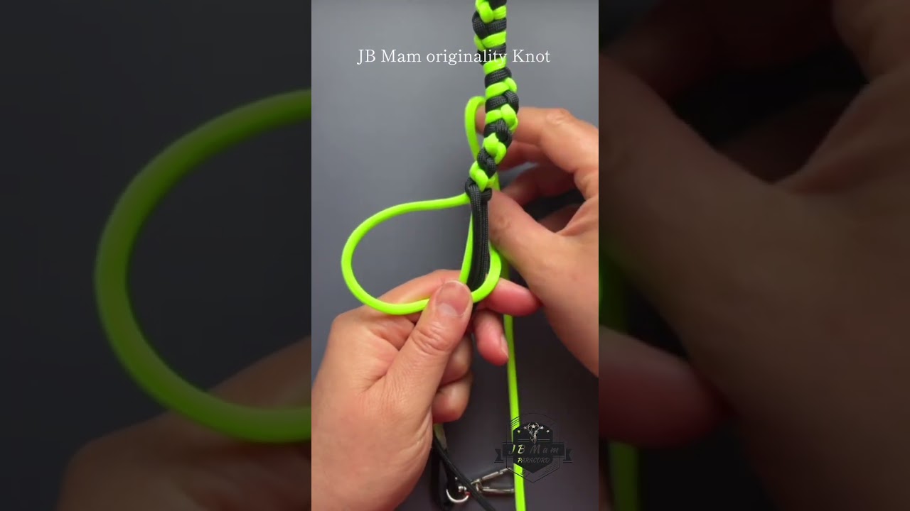 My originality knot. paracordknot くねくね編み