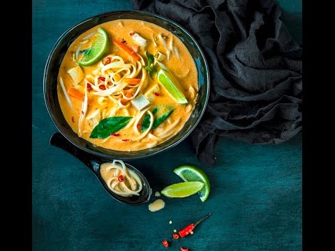 Recipe: Tofu noodle soup with coconut milk | FOOBY