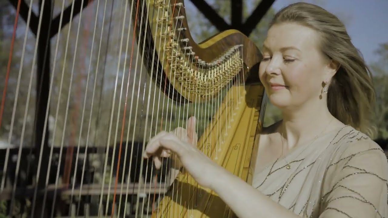 Promotional video thumbnail 1 for Eilidh McRae - Harpist