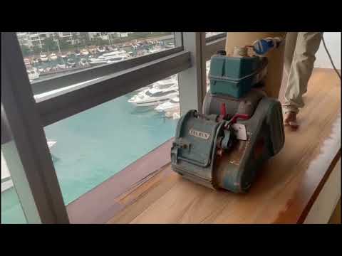 Video: parquet floor polishing in progress