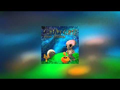 Chrizpy Chriz - Snake Charmer