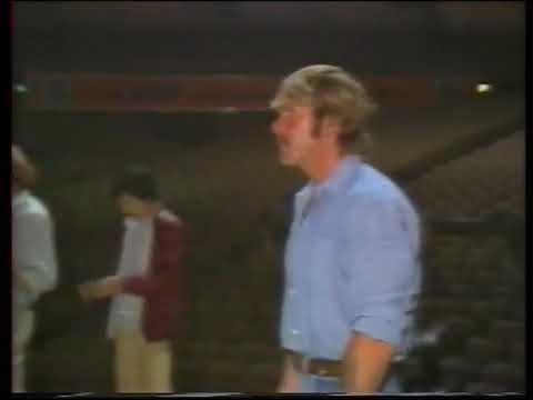 PIERRE BILLON Producteur de Johnny Hallyday 1982 Palais des sports