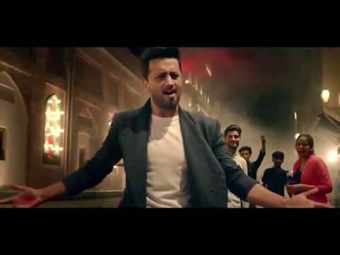 Atif Aslam's  Dekha Na Tha Ft. Fawad Khan & Meesha Shafi Pepsi Battle Of The Bands