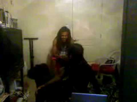 airport tone & champ yon