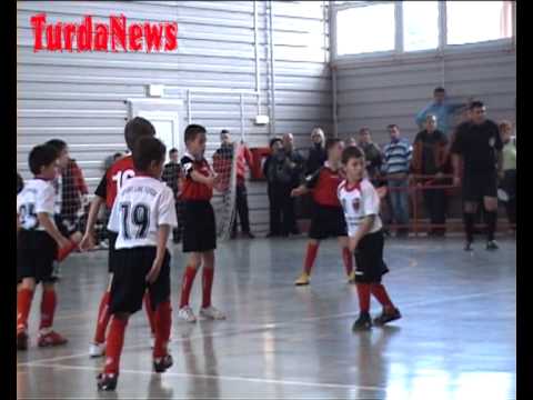 Cupa Adrian Somlea la fotbal, finala grupa 2002: Sport Line - Dinamo 0-2