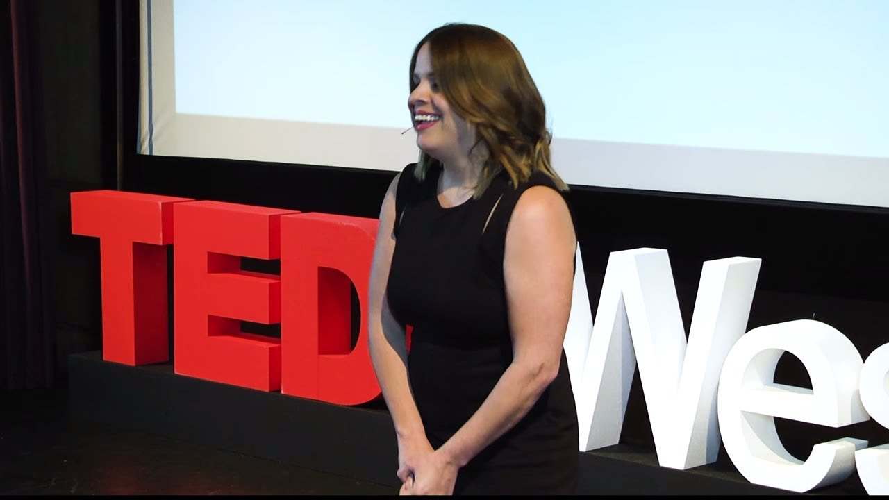 Journalism in the Era of "Fake News" | Maria Santana | TEDxWesleyanU