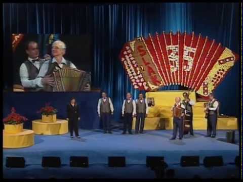 Ansambel Lojzeta Slaka in Majda Renko - Minili sta že leti dve