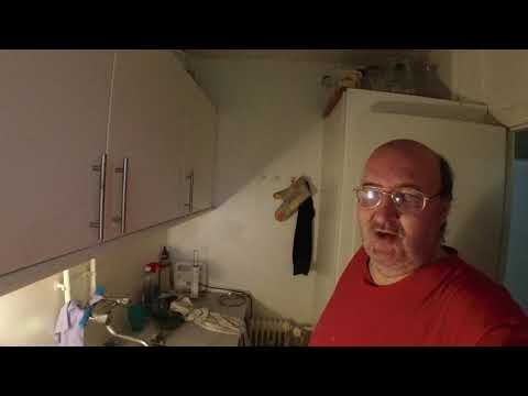 MongoTV_5527 - Min Aftensmad - DANISH MUKBANG - Del 1 - HAKKEBØFFER Med KARTOFFELMOS og BRUN SOVS