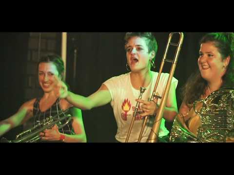 Balkan Paradise Orchestra ft Miki Florensa (Live Concert Apolo2 Barcelona) - Miserlou