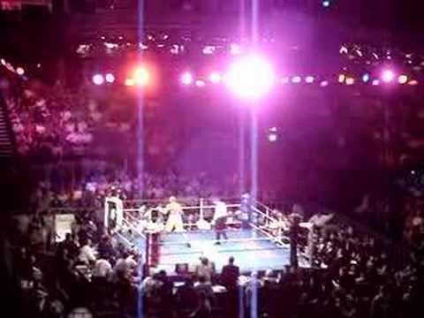 Anthony Mundine Vs. José Clavero
