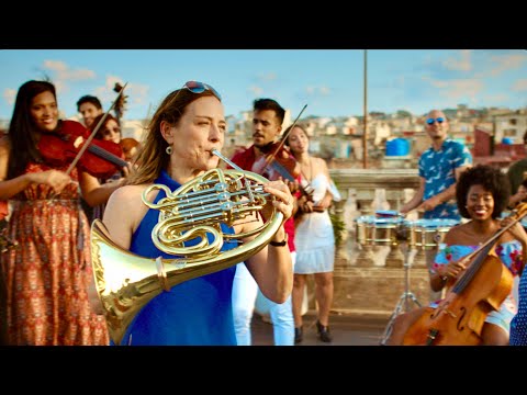 Sarahchá - Mozart y Mambo Cuban Dances