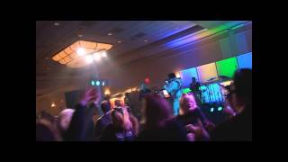 Groovethang w/ Bono & Elvis?