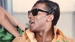 Rocky Roberts e Lola Falana in Stasera mi butto (Ettore Maria Fizzarotti, 1967) video