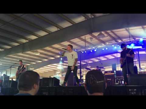 Wolves At The Gate-Wake Up & Dust To Dust (Live @ Lifest 2016)