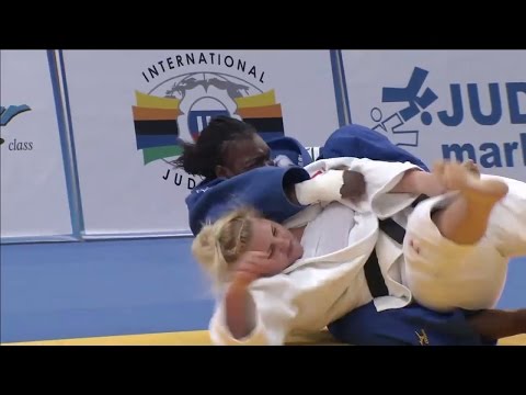 women judo osaekomi 172