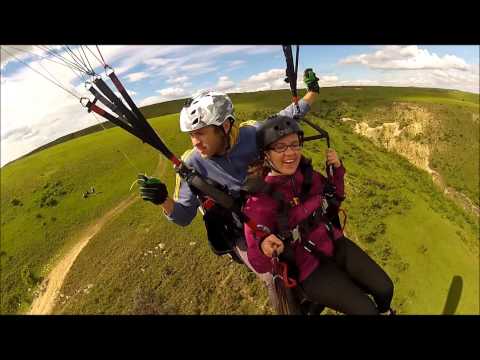 Onituca goes paragliding