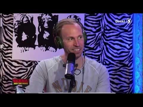 Kissande apor, One Direction och Bieber - VAKNA! med the Voice