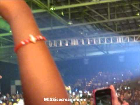 120303 BEAUTIFUL SHOW IN SG - Doojoon focus