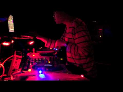 "RESOUND 0" SPECIAL GUSET MAKOTO Feat. DEEIZM