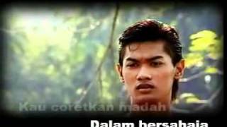 Download lagu MUTIARA - Mutiara.mp4 mp3