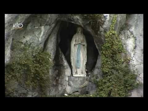 Chapelet à Lourdes
