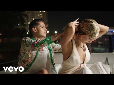 Luis Sandoval - Loca y Loco (Video Oficial)