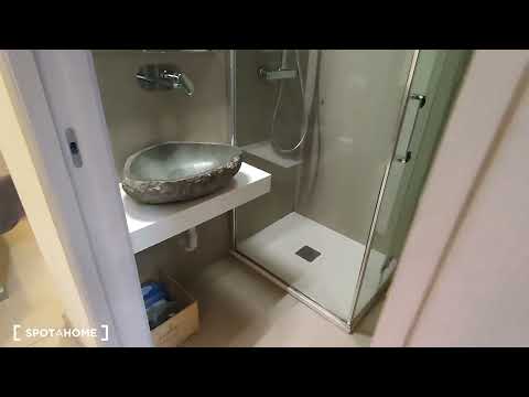 Studio apartment for rent in Porta Garibaldi - Spotahome (ref 875763)