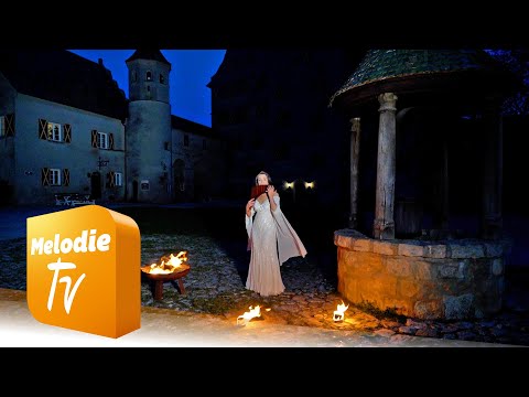 Daniela de Santos - You Raise Me Up (Offizielles Musikvideo)