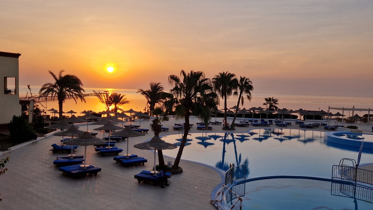 Video: 4* Blue Reef Resort