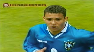 Young Ronaldo Phenomenon & R. Carlos EXTRAODINARY Show (Sweden vs Brazil 1995)