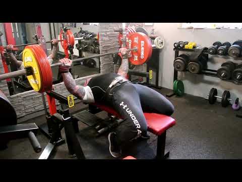 WZOREK bench press training