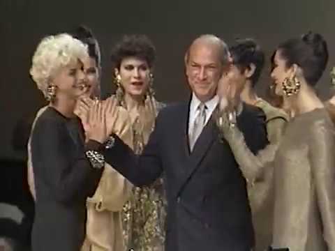 Oscar de la Renta Fall 1991 Runway Show
