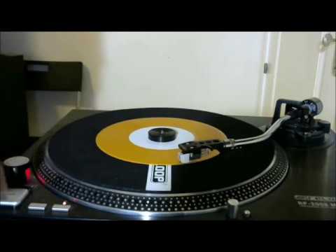 7" - Lancy Rankin / Echo Roots - Love Jah / Love Jah Dub