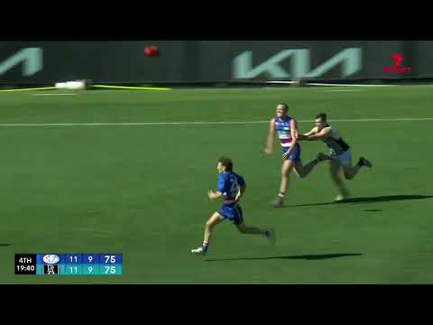 Elimination Final Hostplus SANFL League - Central's Nick Lange kicks match-winner on the run