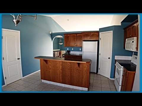 $335,000 Foreclosed Bi-Level House