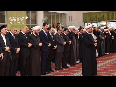 Bashar al-Assad attends prayers in Damascus mosque
