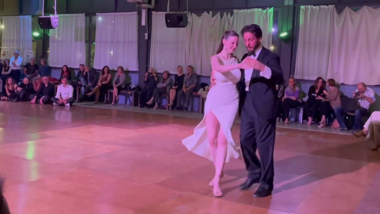 Demetrio Scafaria & Maude Andrey - Estampa de Varón