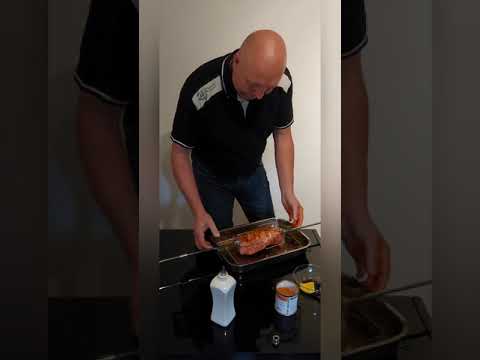 Schneller Schweinerücken vom Drehspiess