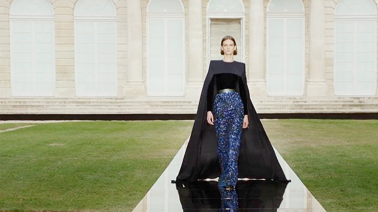Givenchy -  Haute Couture Есен/Зима 2018/2019 