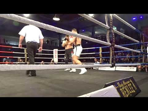 MAH04025 Agron Smakici vs Oleksiy Mazikin